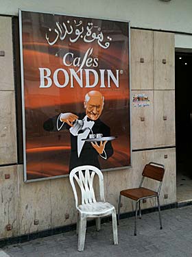 Café de tournée à Tunis